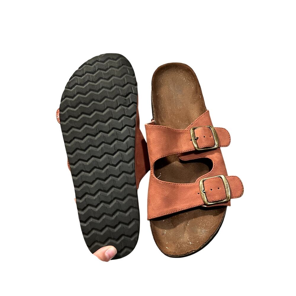 Horizons Buckle Slides - Picture 2 of 3